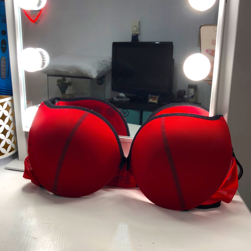 Maidenform Bra